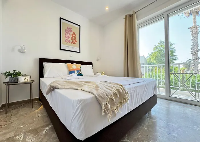 New 5min - No 7 Apartment